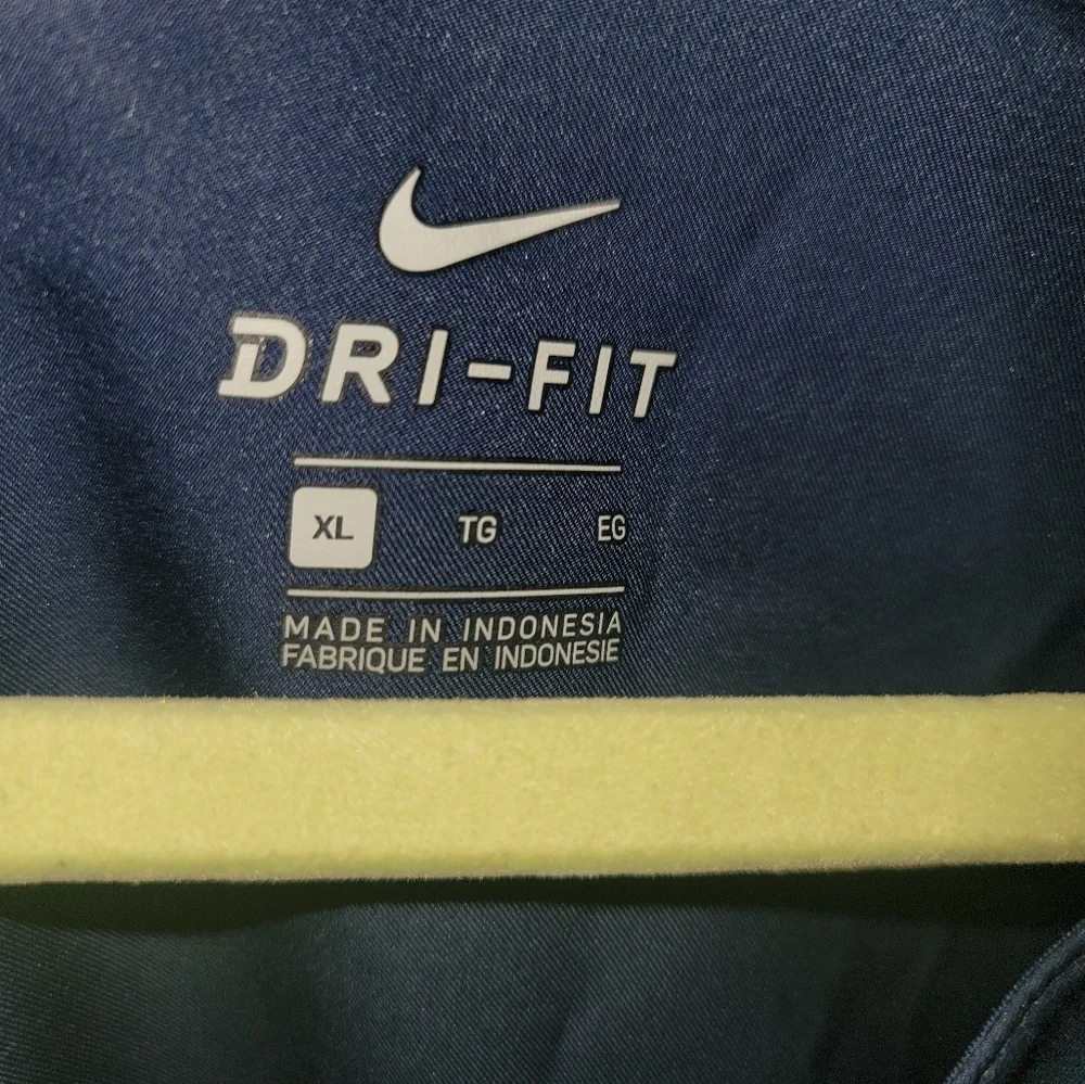 Nike lightweight blue